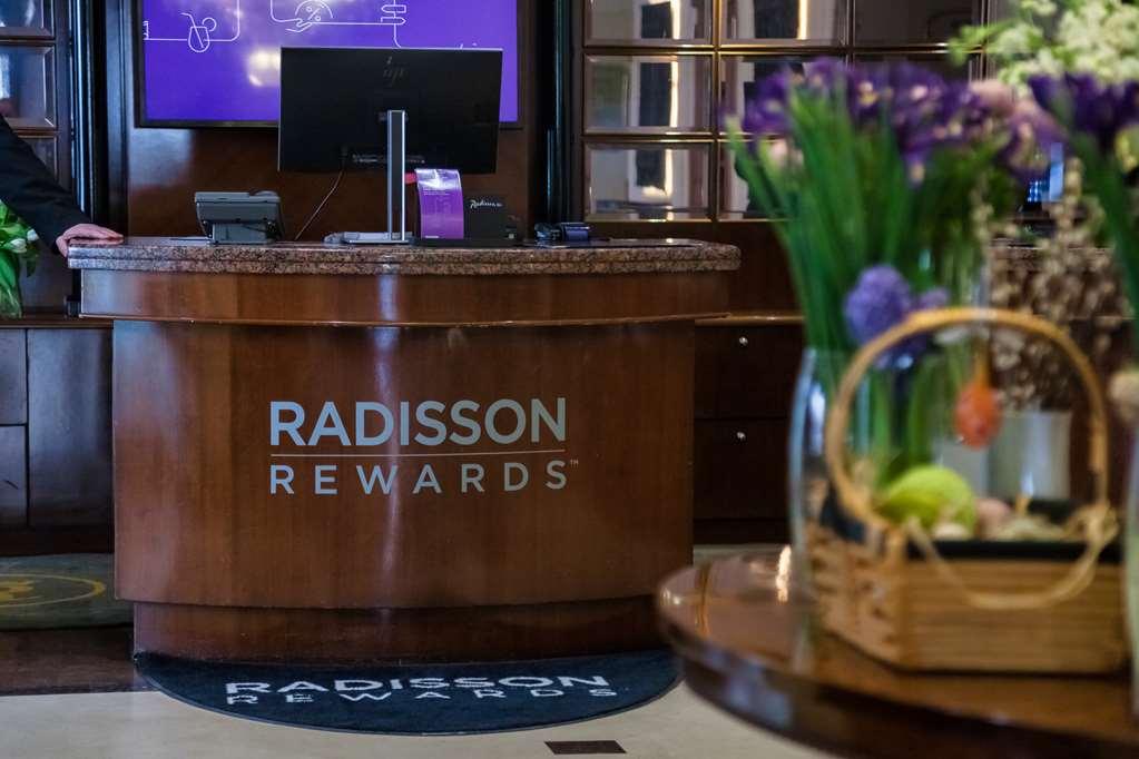 Radisson Royal Hotel Санкт Петербург Интериор снимка